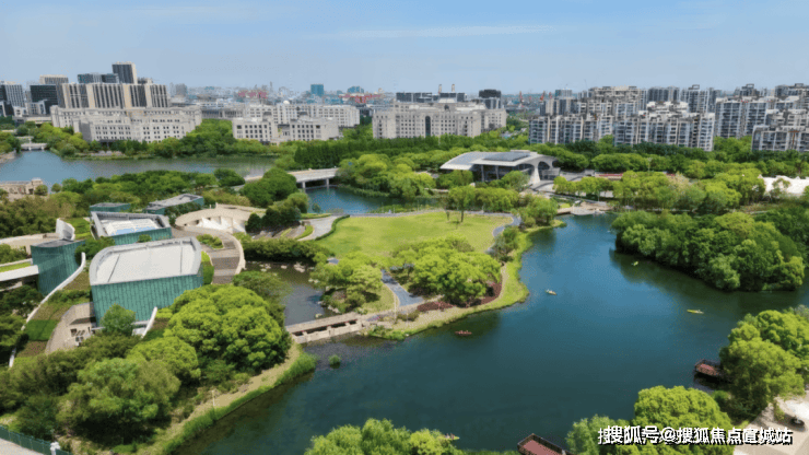 盘欢迎您-小区环境-户型-价格-地址-楼盘详情-周边配套-售楼处电话-交房时间麻将胡了越秀杨浦天玥(售楼处)首页网站-越秀杨浦天玥销售中心(营销中心)-楼(图5)