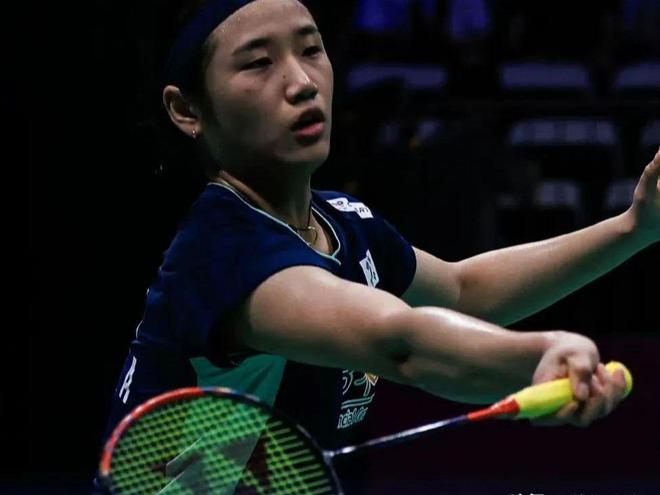 21先输一局 0：1不敌安洗莹 国羽1：0韩国PG麻将胡了网站入口苏迪曼杯决赛：王祉怡17：(图5)